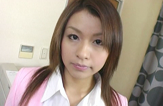 新入社員は清楚な美少女 中村まゆ