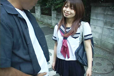 女子校生の秘密　前編