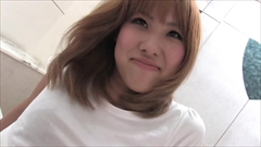 【超解像4K画質】美容部員のお姉さんのオマンコはパイパン！日焼け跡が眩しい美乳とエロい喘ぎ声に興奮しバイブ＆肉棒突きまくり中出し！