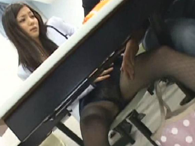 潜入！！某女子大に講師として紛れ込んで、痴漢してみたら、デキた！