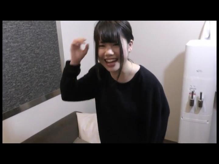 現役青〇学院JD電マオナで潮吹き