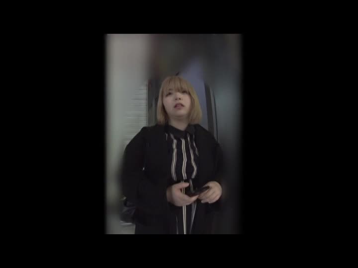 爆乳Hカップぽちゃカワ家出娘をホテルに連れ込み生ハメ三昧