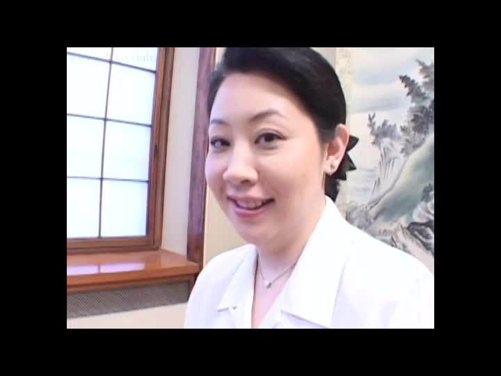 豊満熟女目隠し縛りで敏感反応
